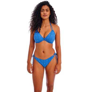 Top de bikini halter azul Nomad Nights de Freya delante