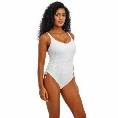 Bañador con aros Nomad Nights de Freya tallas 95D y 100I