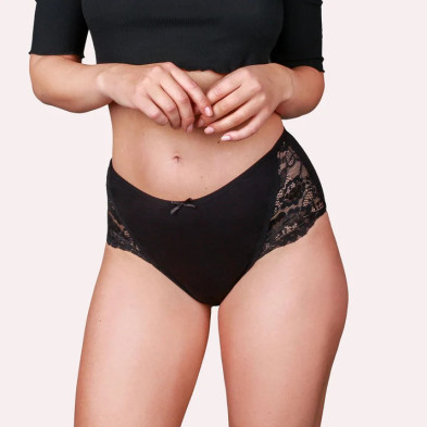 Braga menstrual alta encaje