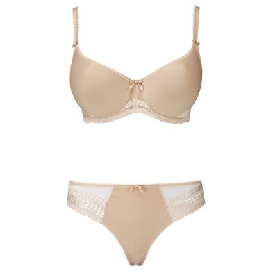 Sujetador balcony preformado, colección Rebecca de Fantasie